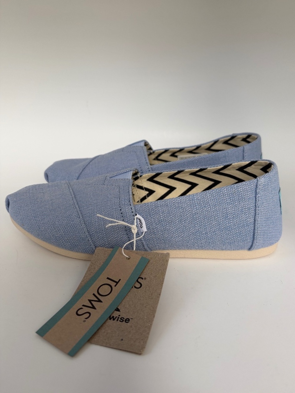 Toms Women's Alpargata Slip-On Shoes in Cool Blue Color - Size 6 (NWT)